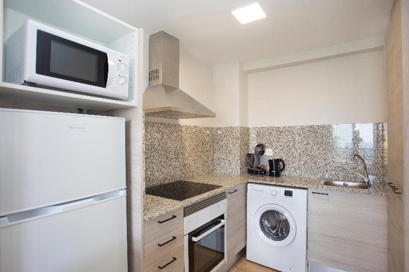 Apartamentos Maryciel By Mc Benidorm Habitación foto